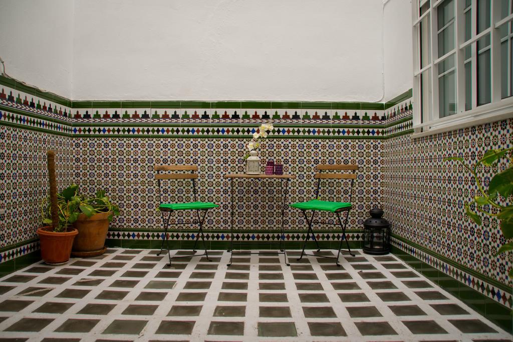 La Muralla Guest house *