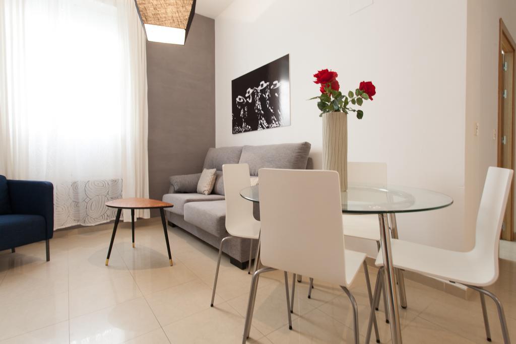 Diaber San Leandro Apartamento Sevilla