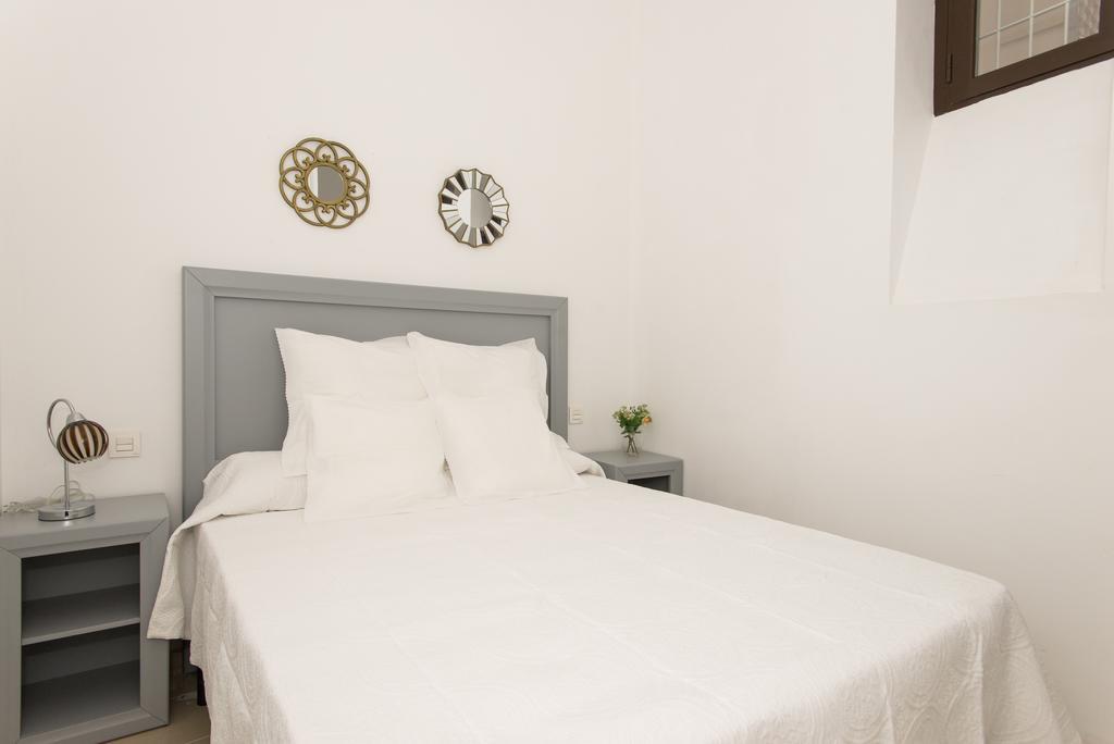 Plaza Nueva Apartment *