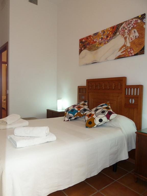 Karmapartment * Seville