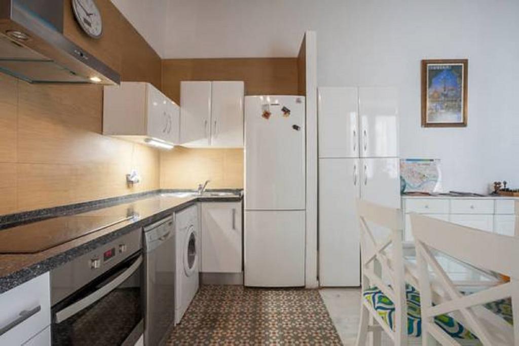 Apartment Sevilla Bustos Tavera Vft *