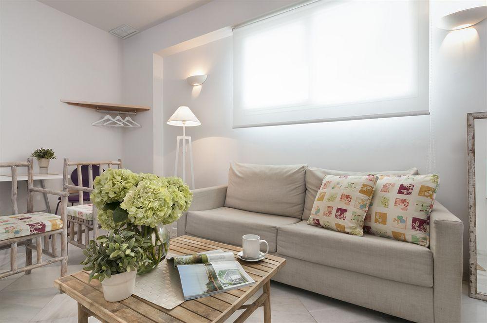 Plaza Apartment