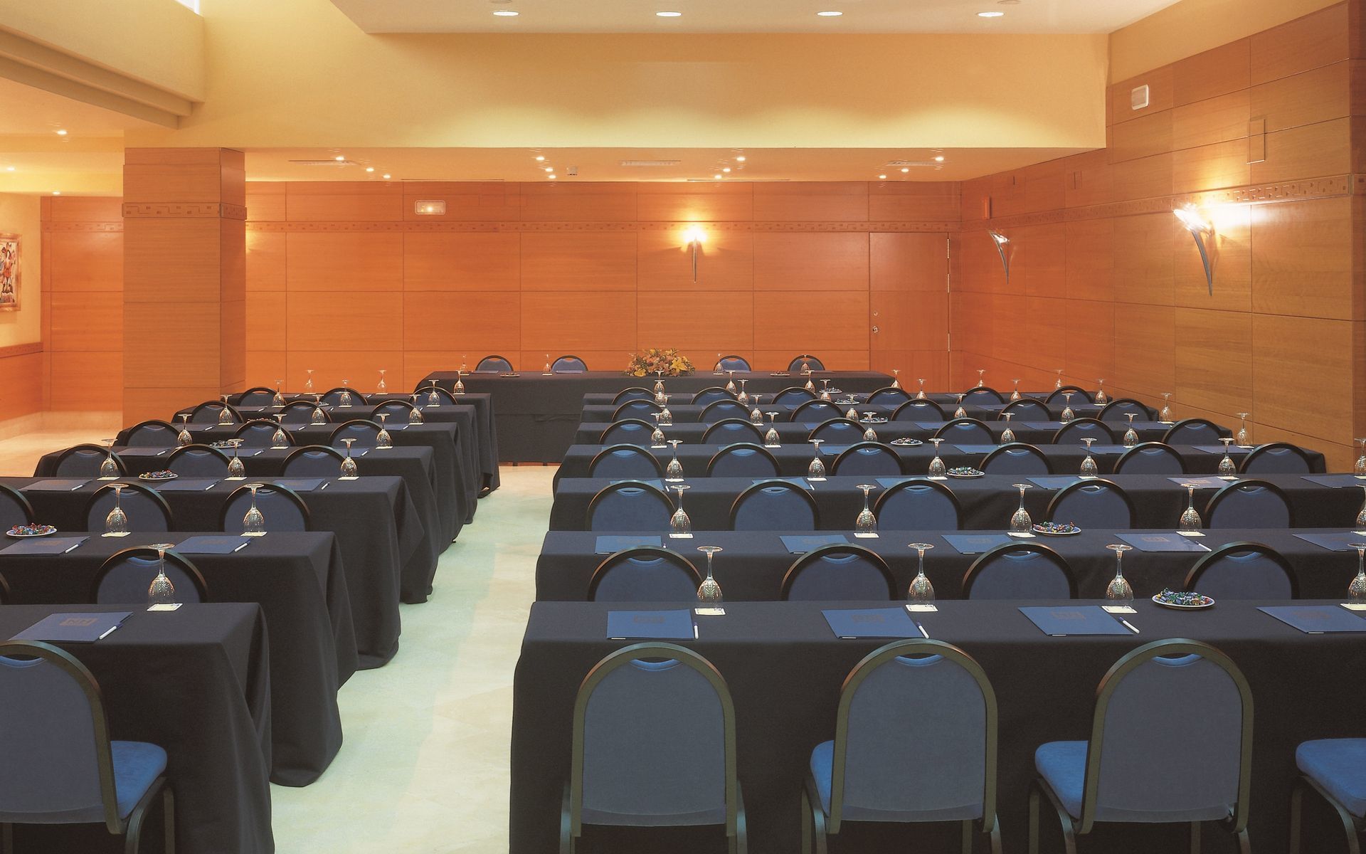 Occidental Viapol 4* Seville