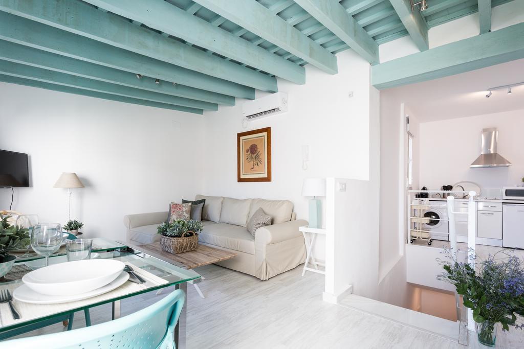 Ole - Cerrajeria Apartment Seville
