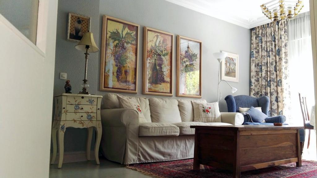 Triana & Free Parking Apartment