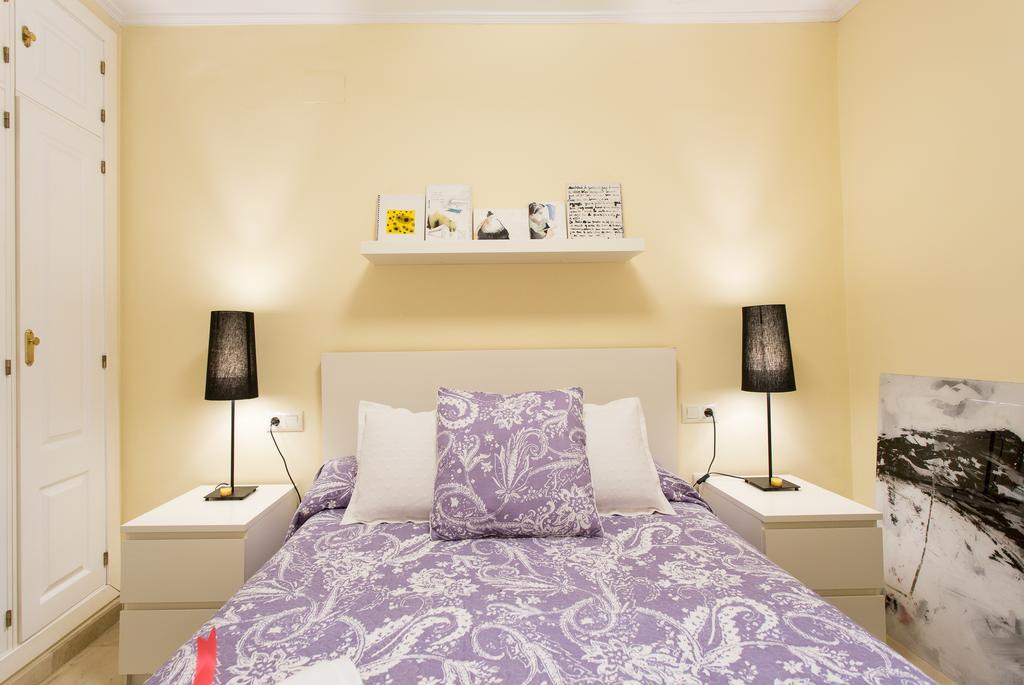 Mint Urban Suites Contemporary Seville
