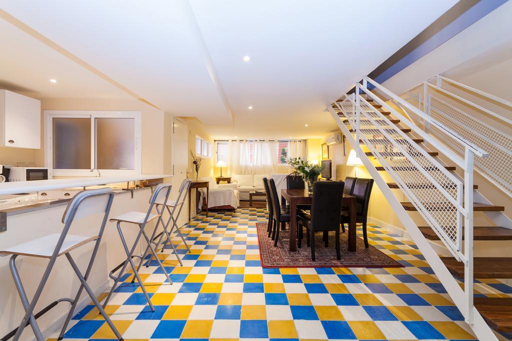Casas De Moratin * Seville