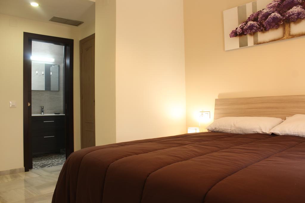 Triana Bridge Apartment *