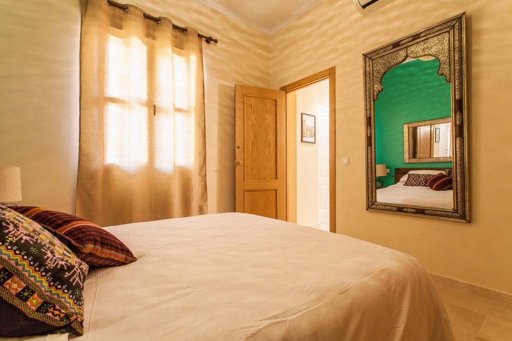 Apartment Bedouin Chic Rooftop - Space Maison Seville