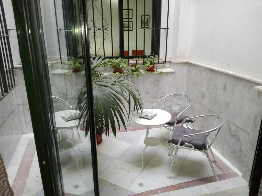 Centrico Con Patio Privado Apartment Seville