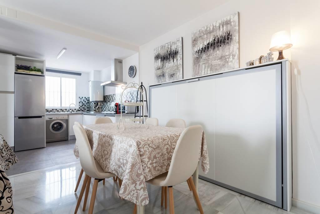 Triana Bridge Apartment Seville