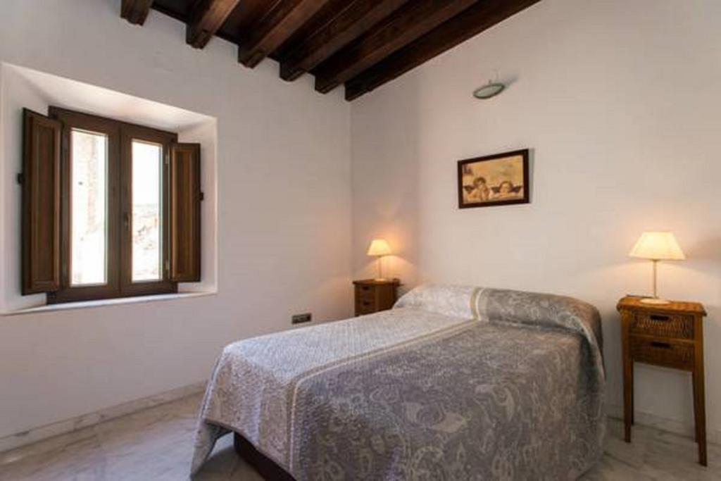 Apartment Sevilla Bustos Tavera Vft