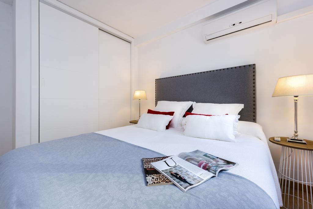 Genteel Giralda Apartment *