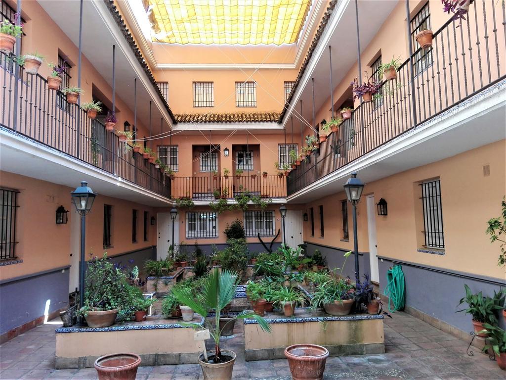 Duplex En Corral De Vecinos San Bernardo Apartment Seville