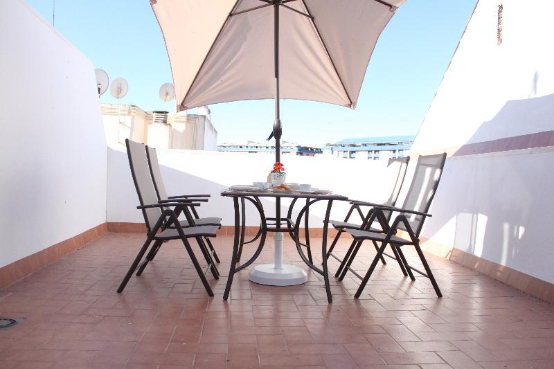 Life Santo Rey Seville