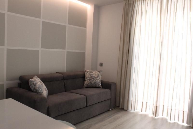 Life Santo Rey Seville