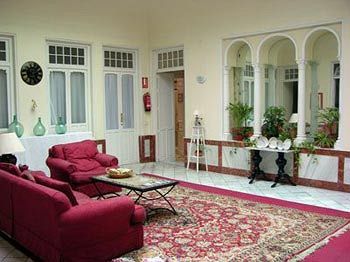 Hostal-casa Sol Y Luna Guest house *