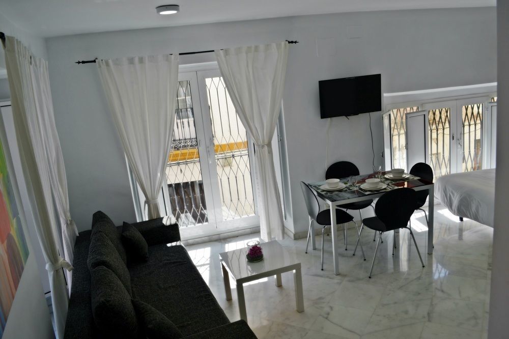 Reservaloen Casa Del Museo Apartment Seville