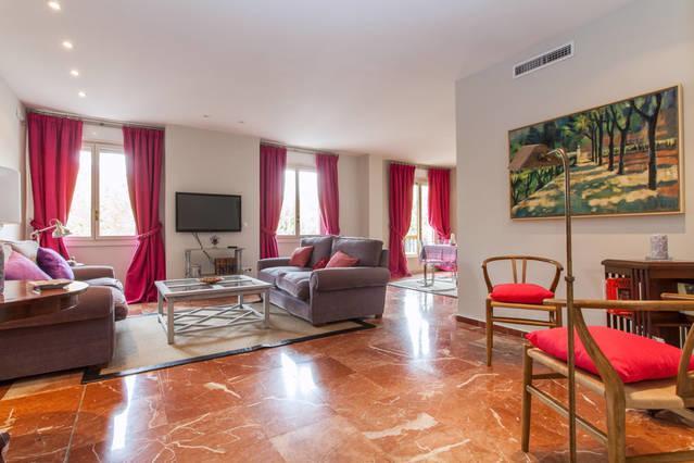 Plaza Nueva Apartment Seville