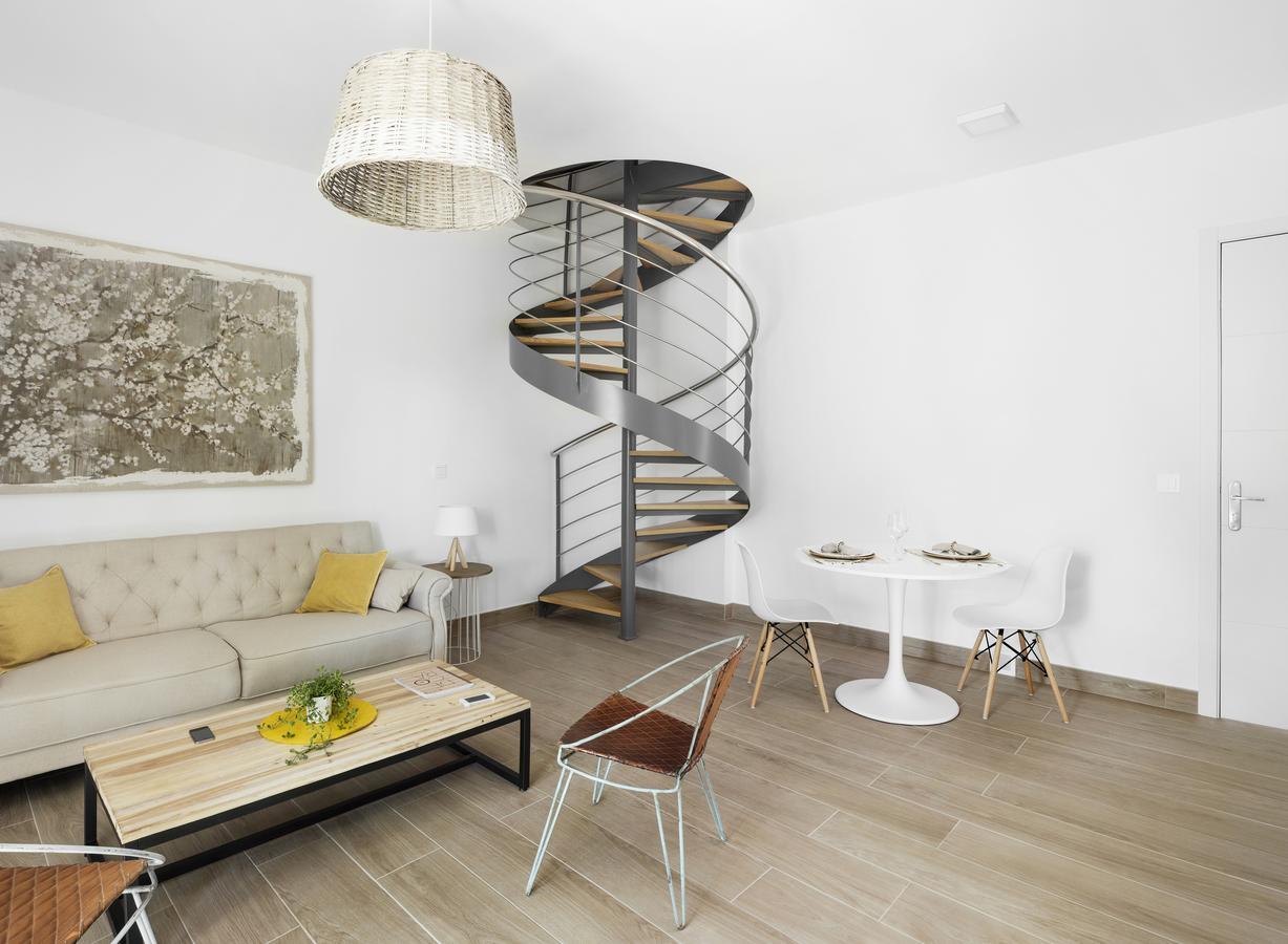 Alameda Apartment