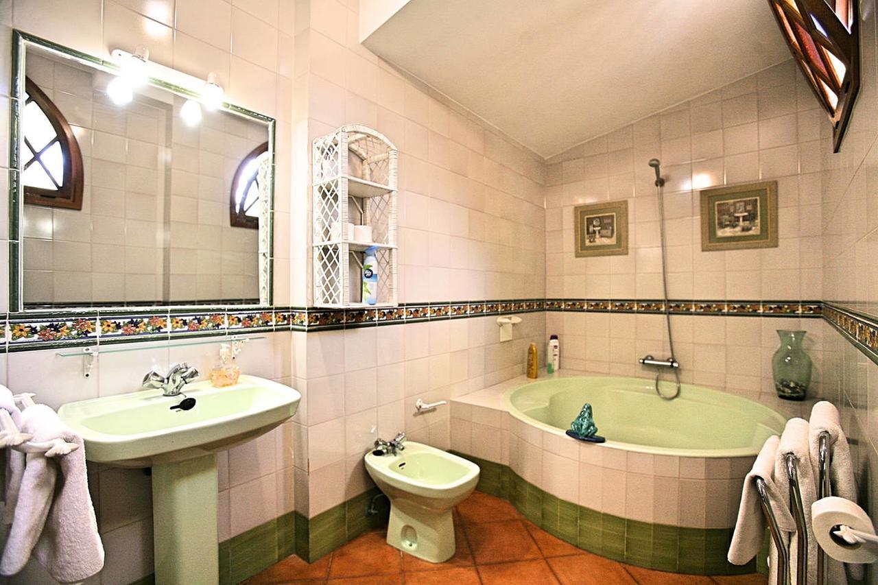 The Bell Ringer House Apartment Seville