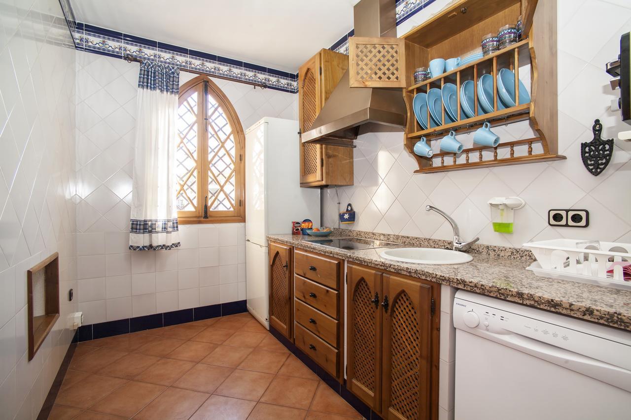 The Bell Ringer House * Seville