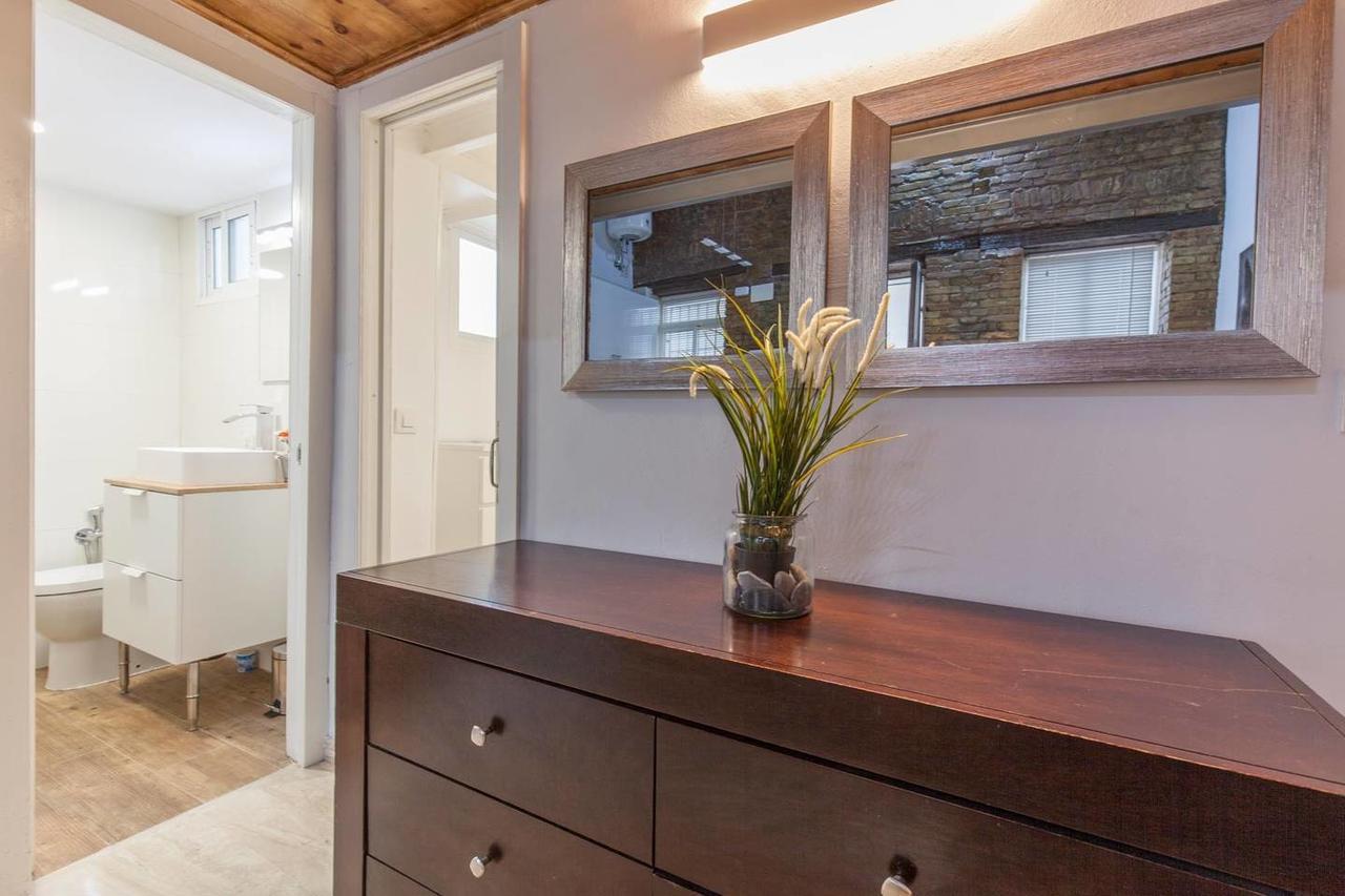 Apartment In The Heart Of