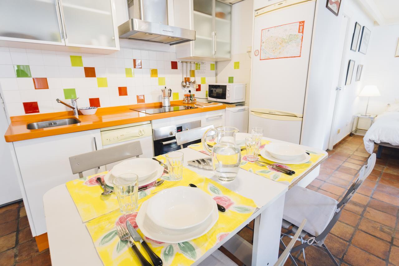 Casa De Las Golondrinas Apartment Seville