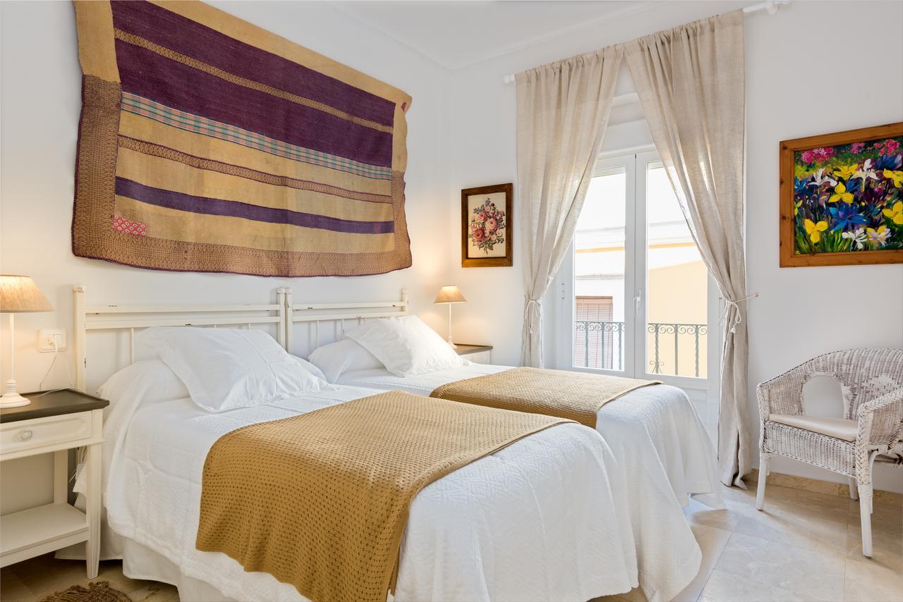 Genteel San Isidoro Seville