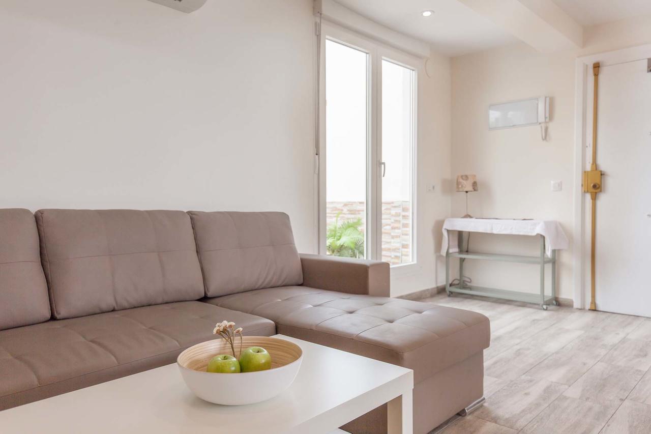 Apartment Atico Gran Terraza Triana Seville