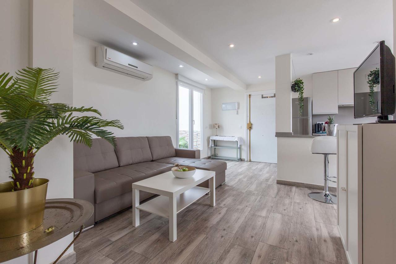 Apartment Atico Gran Terraza Triana Seville