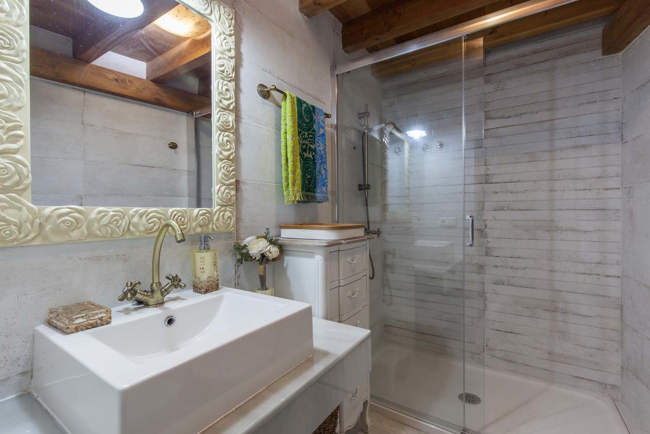 Loft / Duplex With Charming Historic Center. Wifi * Sevilla