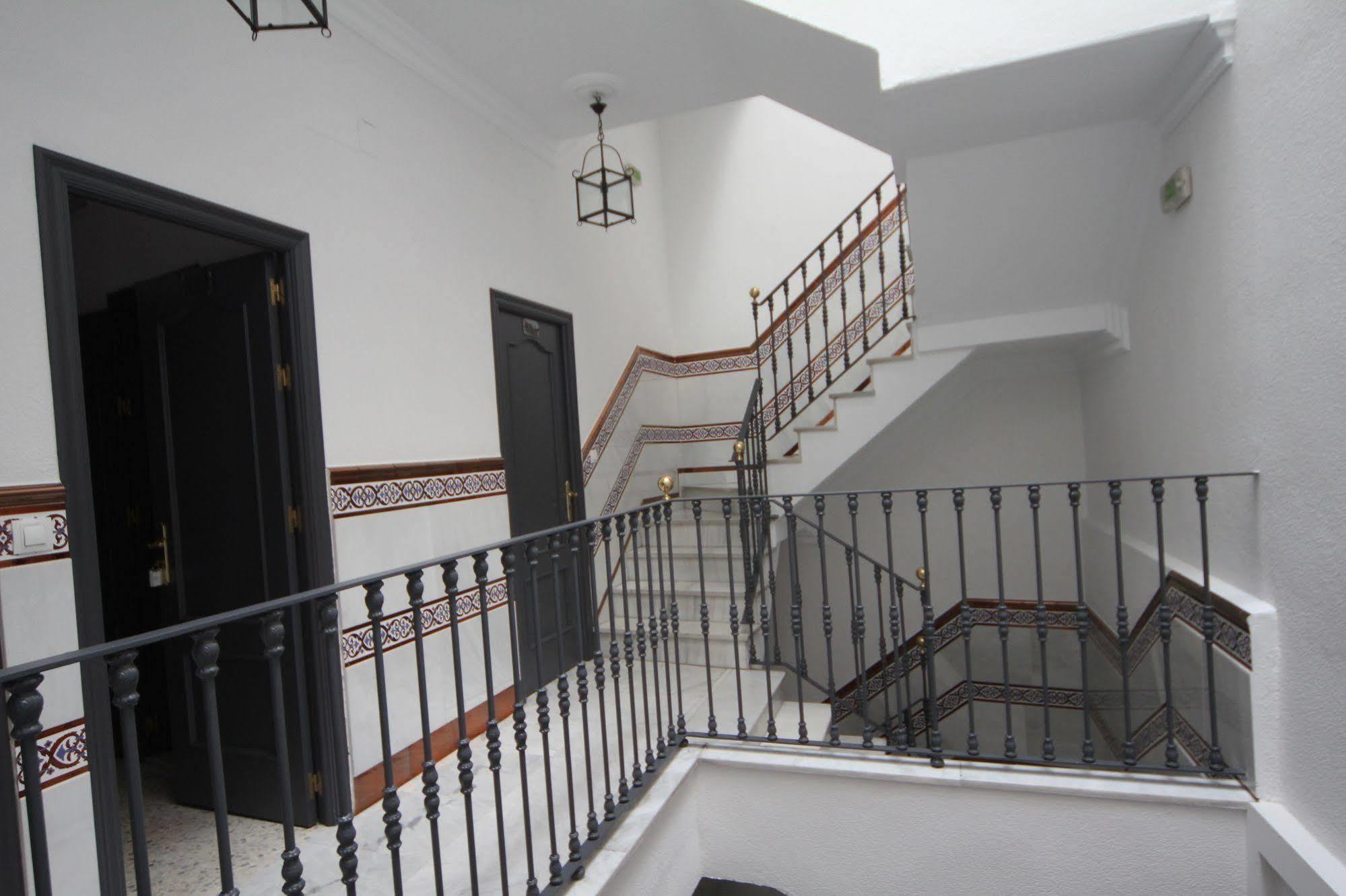 Paco's Guest house 5*