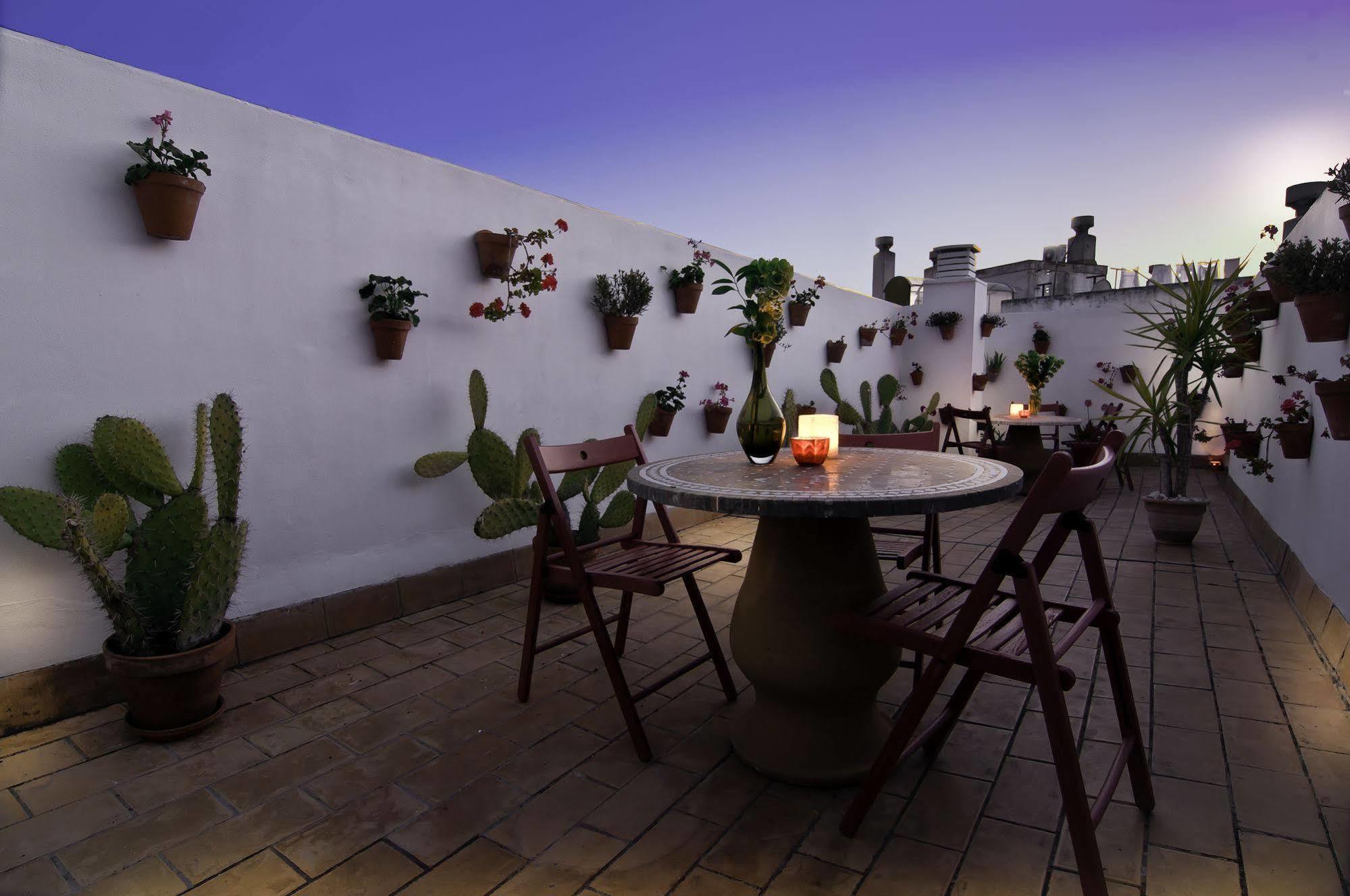 Hotel Un Patio Al Sur Seville