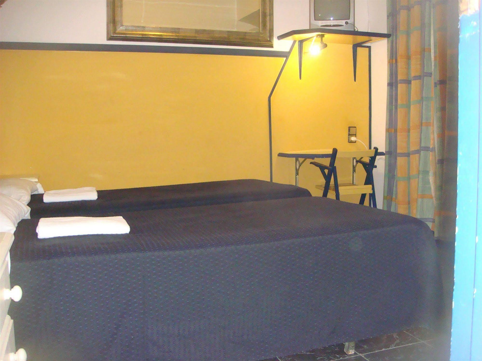 Guest house Nuevo Pino 2*