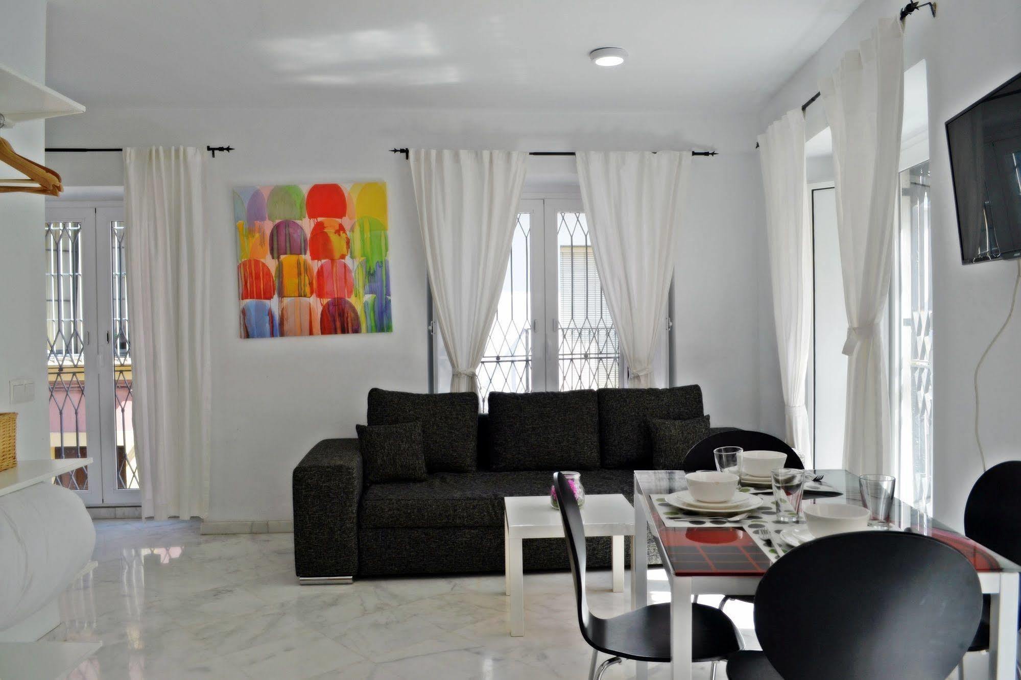 Reservaloen Casa Del Museo Apartment