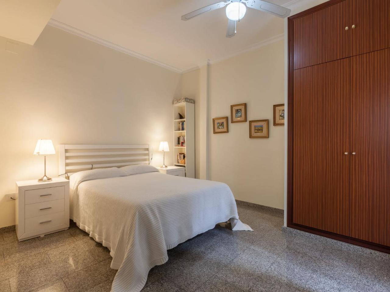 Holiday home Holiday Nervion: Ciudad Jardin *
