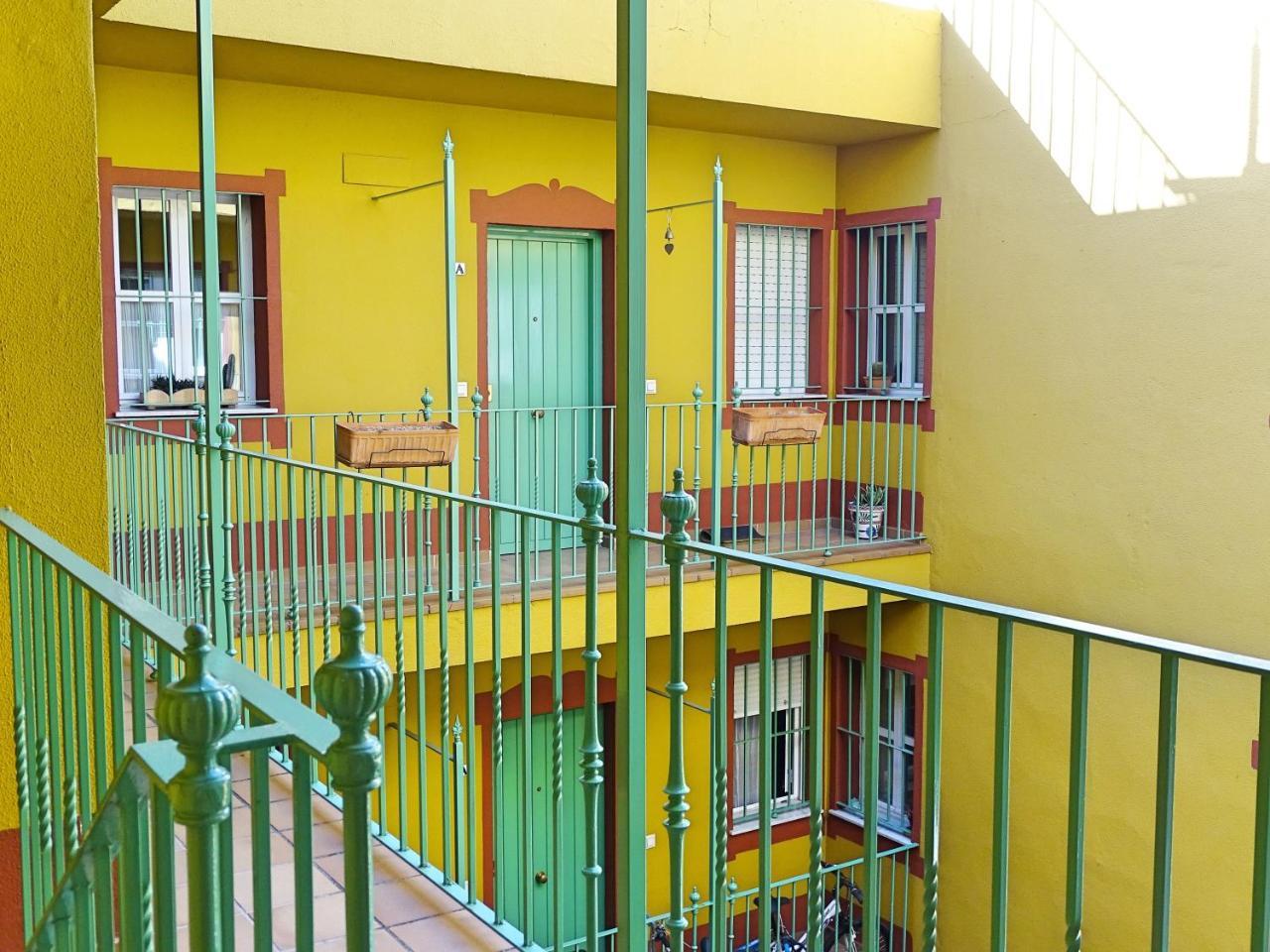 Guadalquivir Place