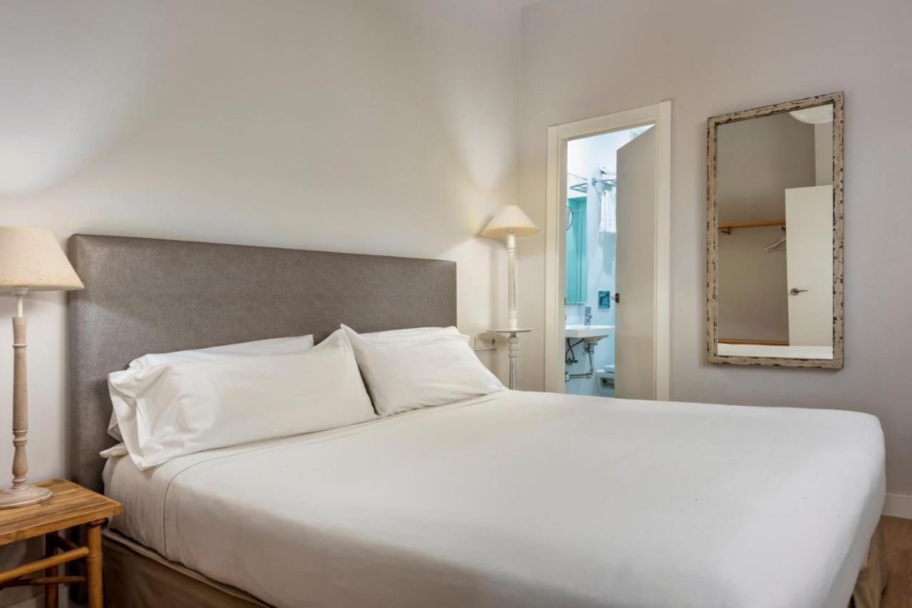 Plaza Apartment