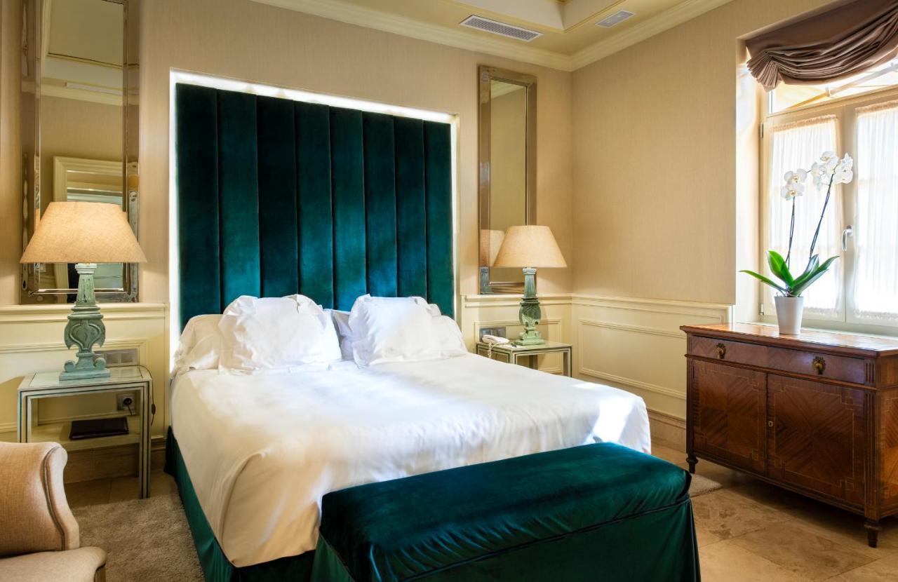 Casa Del Poeta 4* Seville