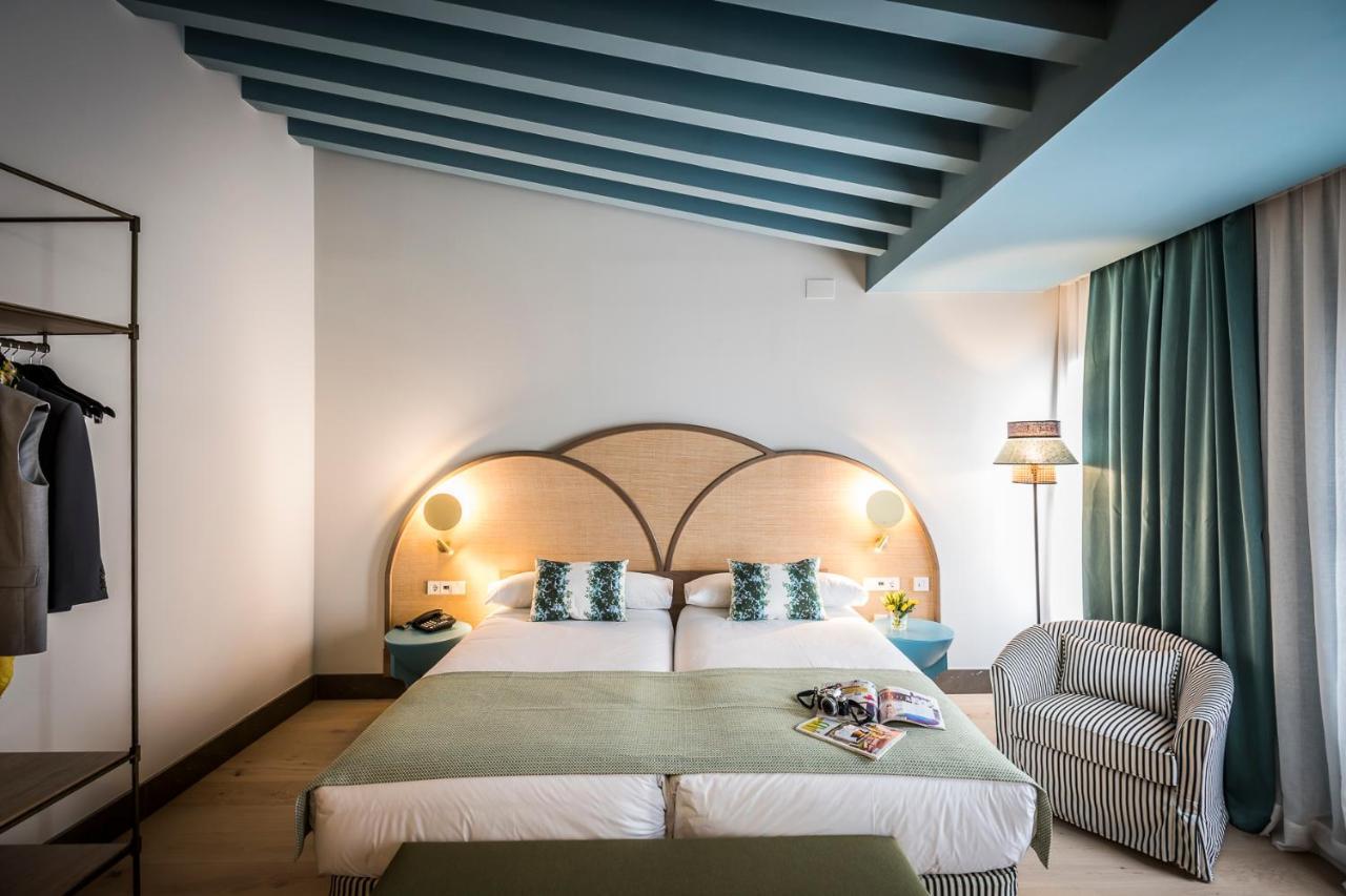 Intelier Casa De Indias Seville