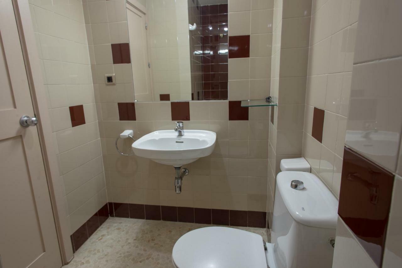 Residencia Sagrado Corazon Guest house *