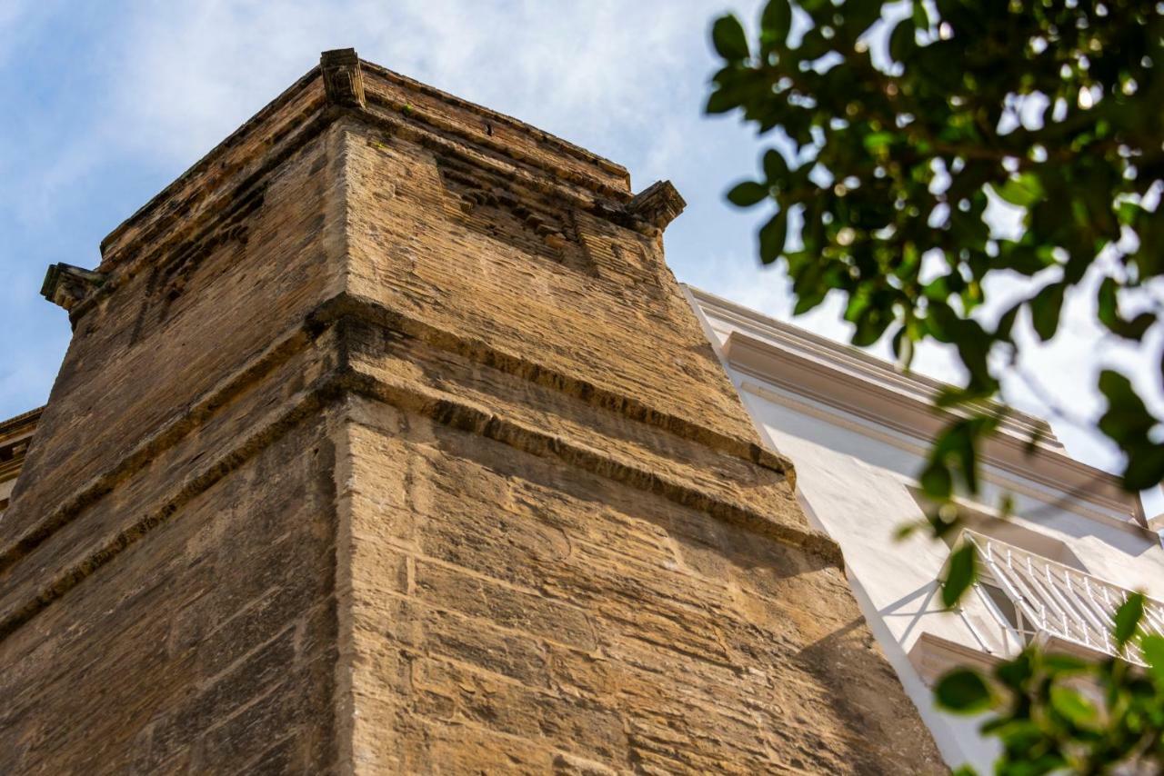 Torre Homenaje Historical Apartamento *