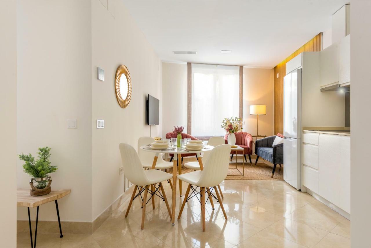 Genteel Magdalena Apartment *