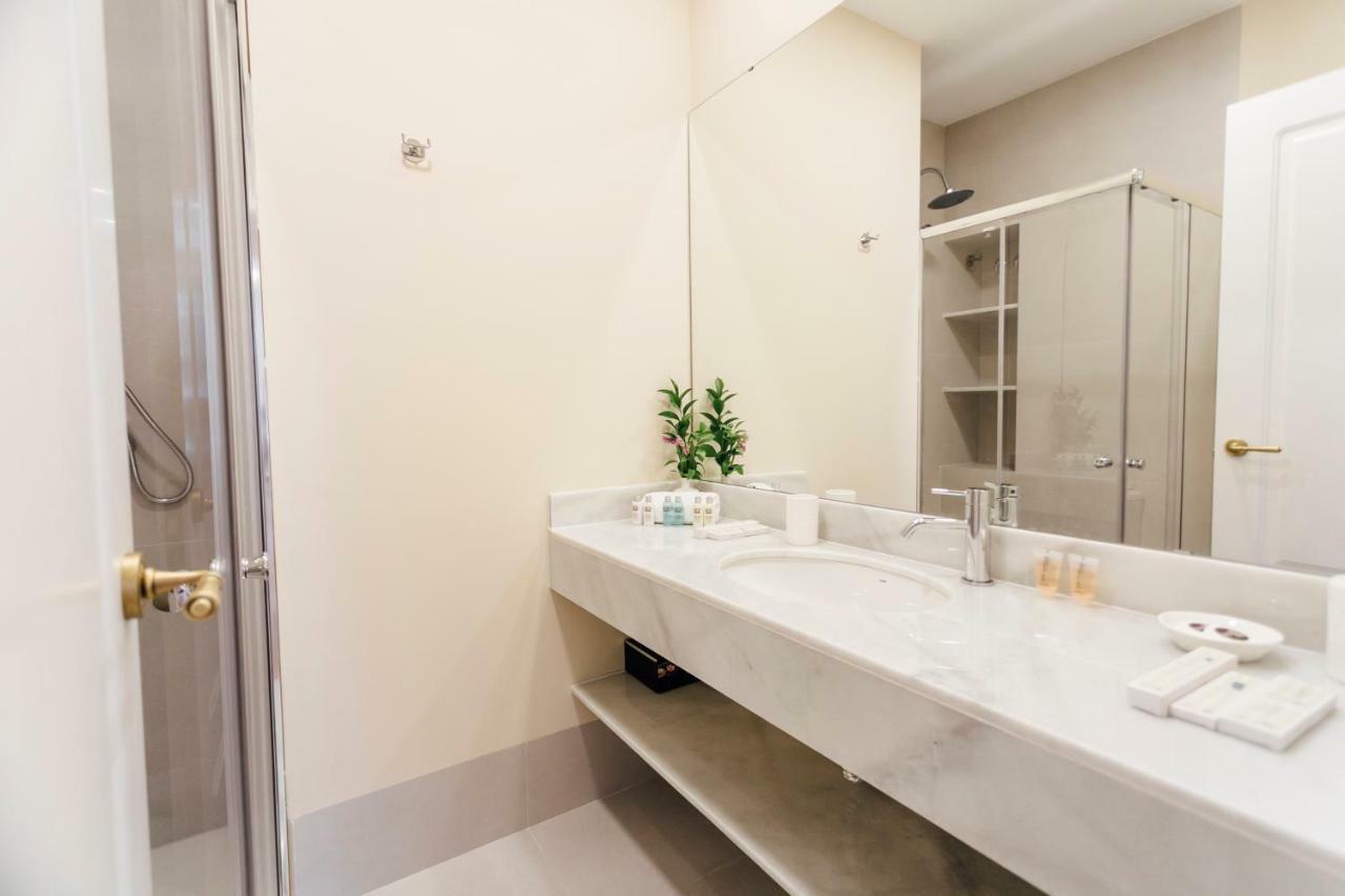 Apartamento Stylish And Wide- 3bdr 3bth- Remedios *