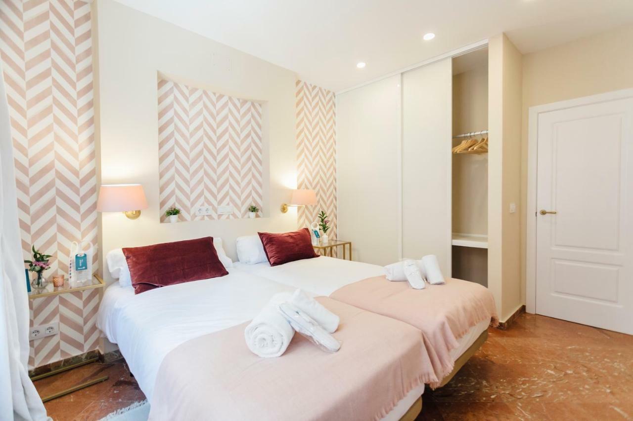Stylish And Wide- 3bdr 3bth- Remedios Apartamento Sevilla