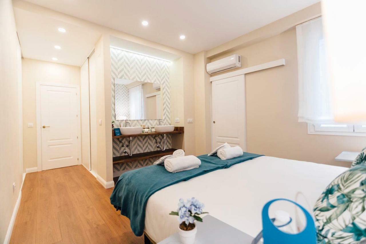 Stylish And Wide- 3bdr 3bth- Remedios *