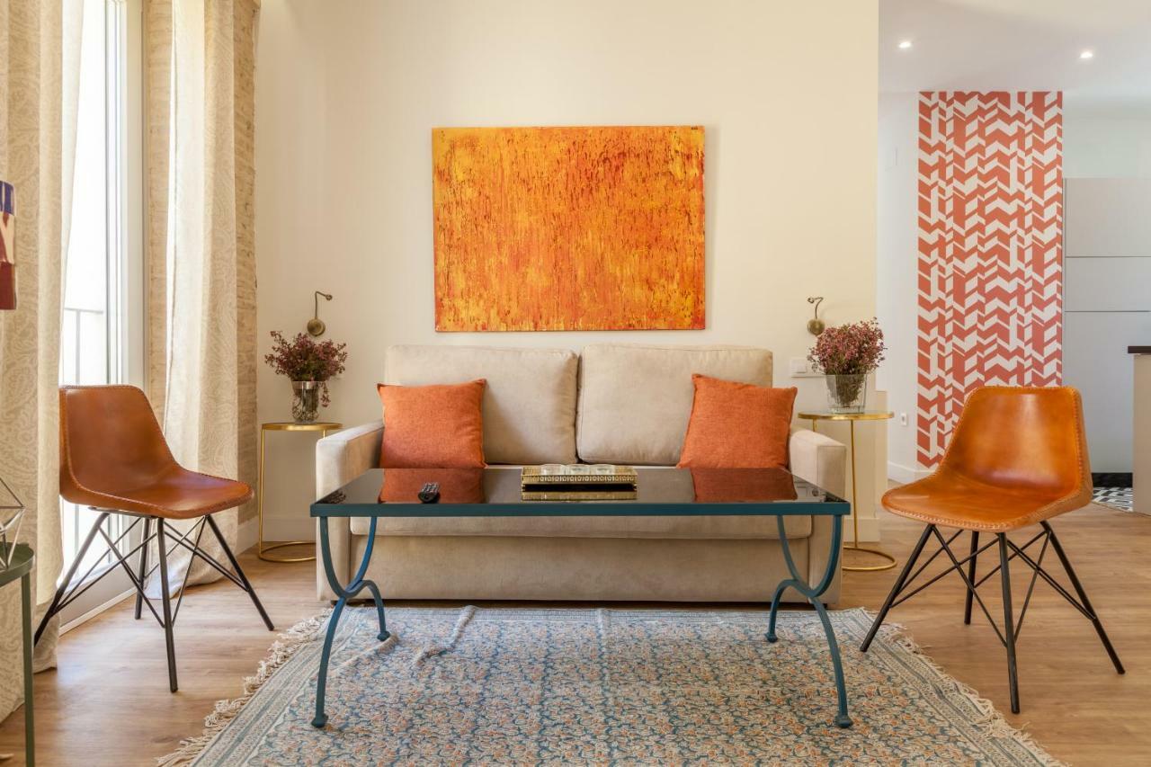 Rg Jardines De Murillo Apartment