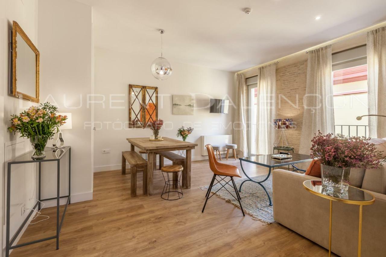 Rg Jardines De Murillo Apartment