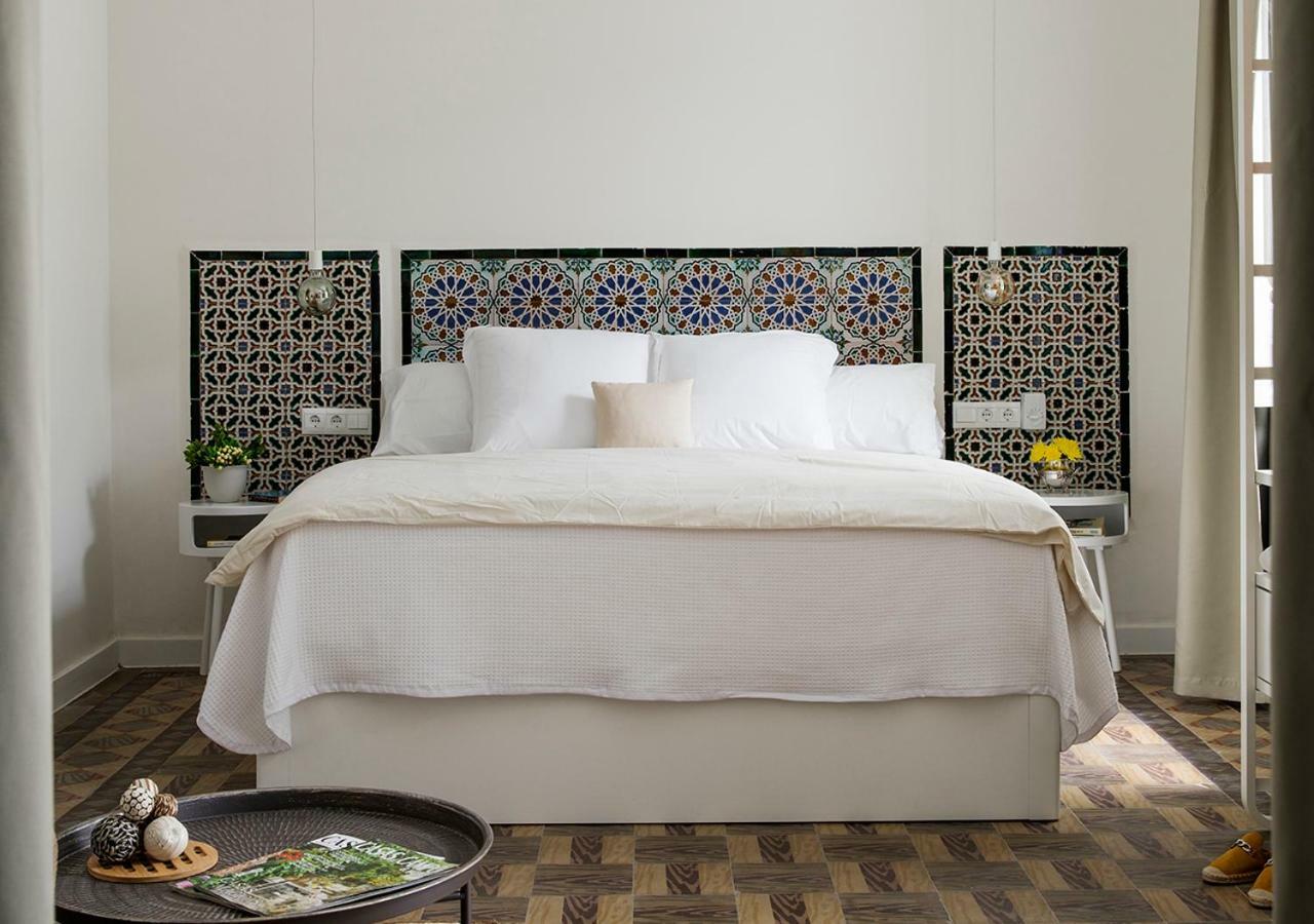 Santa Paula Pool & Luxury Apartment Seville